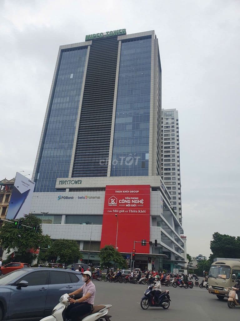 Cho thuê văn phòng diện tích lên đến 400m2 tại mipec tây sơn, Đống đa