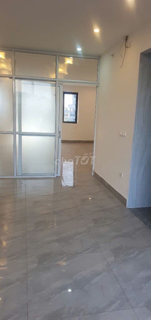 Giảm chào 2 tỷ có toà shophouse Văn Phú 126m 7 tầng 1 hầm đỉnh cao.