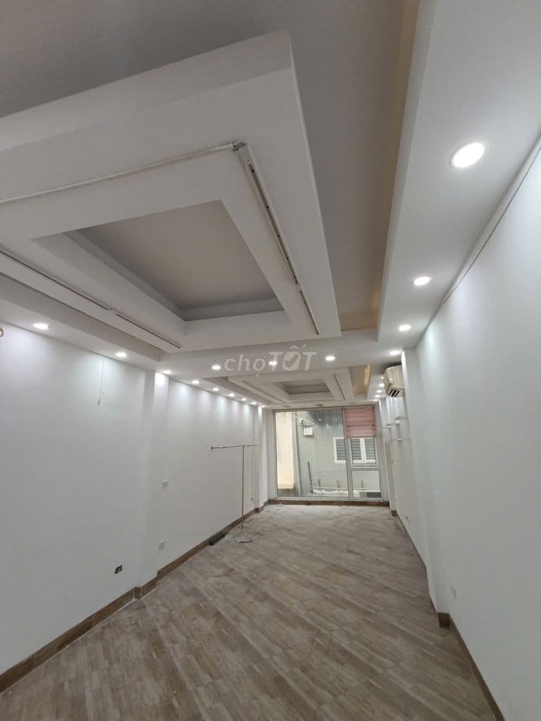 Chinh Chủ Nhà mặt Phố Đông Các kết hợp kinh doanh 8 tầng, S65