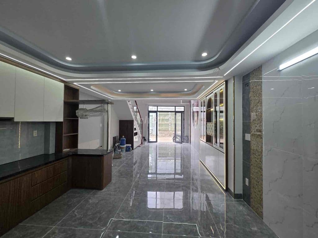 🔥 xe hơi ngủ trong nhà mới 4 tầng ở ngay hẻm xe tải thông