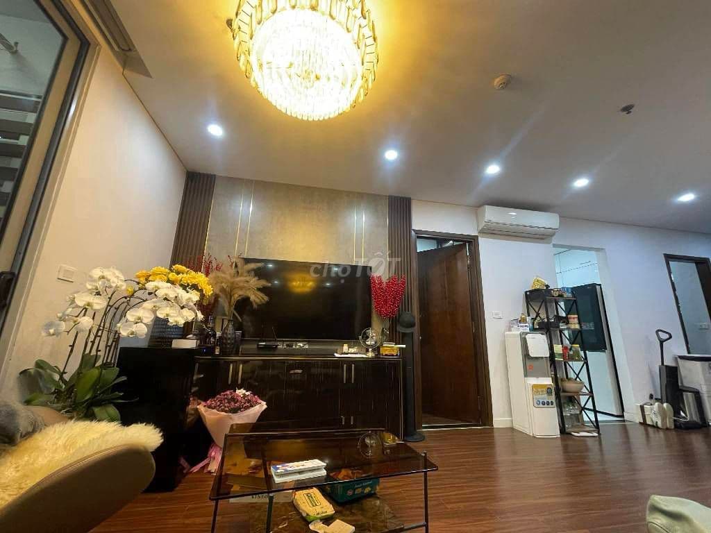Vinhomes Nguyễn Chí Thanh căn 2 ngủ tầng trung, vị trí VIP - 16Tỷ