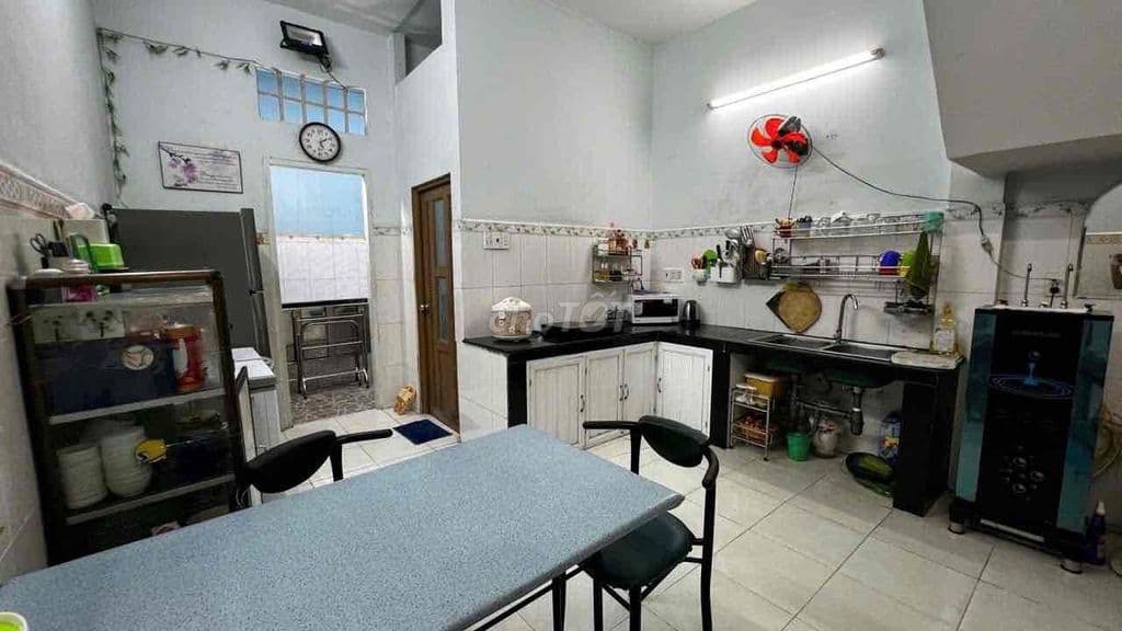 Bán nhà đường tân hương tân phú