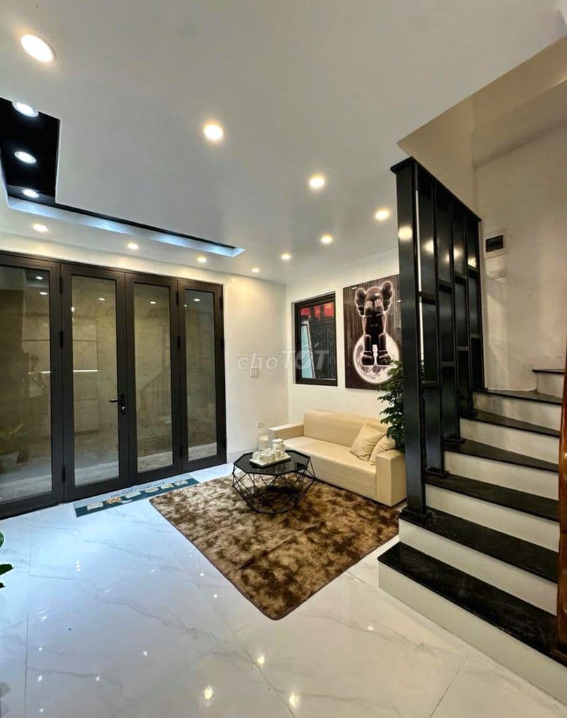 Nhỉnh 6t, ở ngay căn góc 28m² x 4t, khu Tôn Đức Thắng gần Văn Miếu. - Ảnh 2