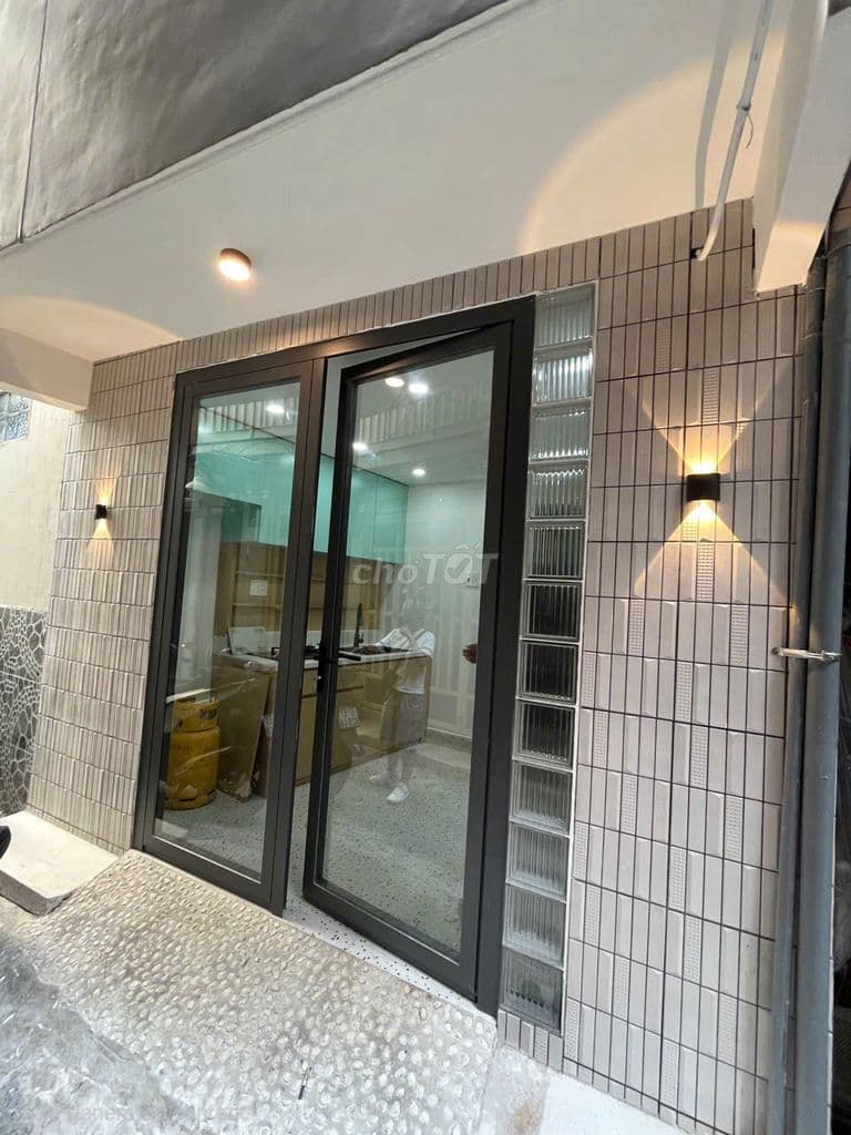 Nhà mới 3 tầng Bến Văn Đồn 2 PN - Ảnh 2