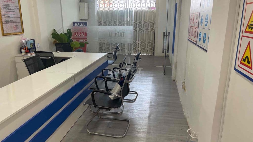 Cho Thuê mặt bằng kinh doanh gần ngã tư Phú Nhuận - Ảnh 2