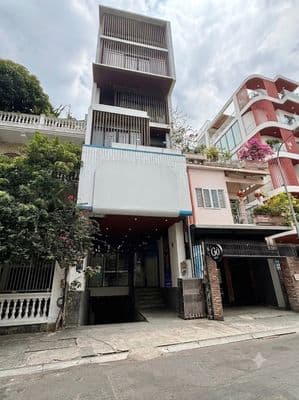 BUILDING THẠCH THỊ THANH – QUẬN 1 | HẦM + 5 LẦU, THANG MÁY