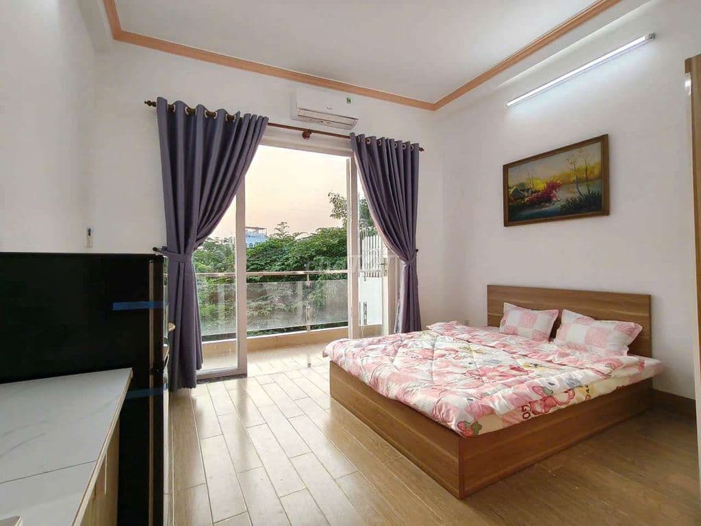 Chdv q8, Ban công riêng views hoàng hôn