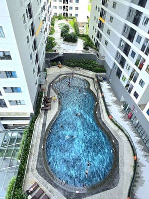 Cho thuê căn hộ full nội thất view hồ bơi