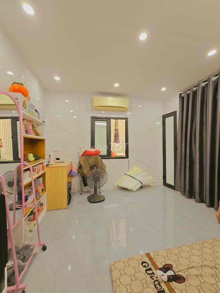 Tập thể Quỳnh Mai, 3 thoáng, ô tô đỗ, 52m 2PN, full nội thất, sổ đỏ CC - Ảnh 3