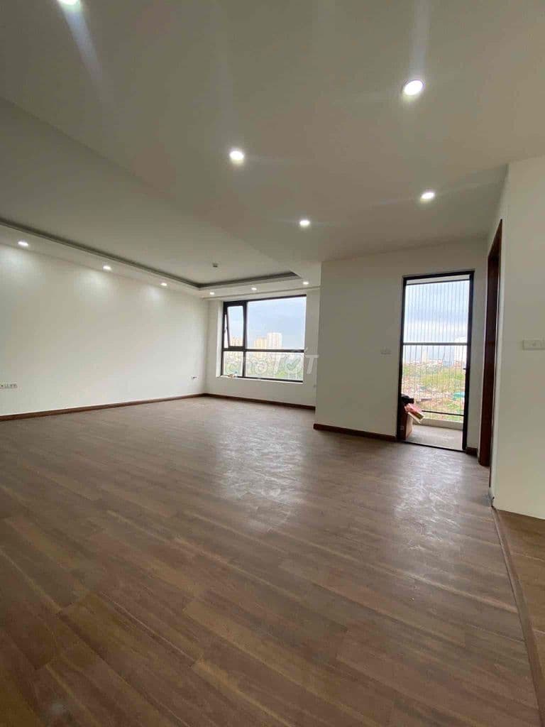 Bán căn góc 107,2m2 chung cư X2 Đại Kim, sổ đỏ chính chủ