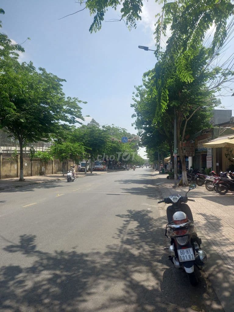 Bán nhanh lô đất MT đường, full thổ cư, giá 15,2 tỷ. - Ảnh 3