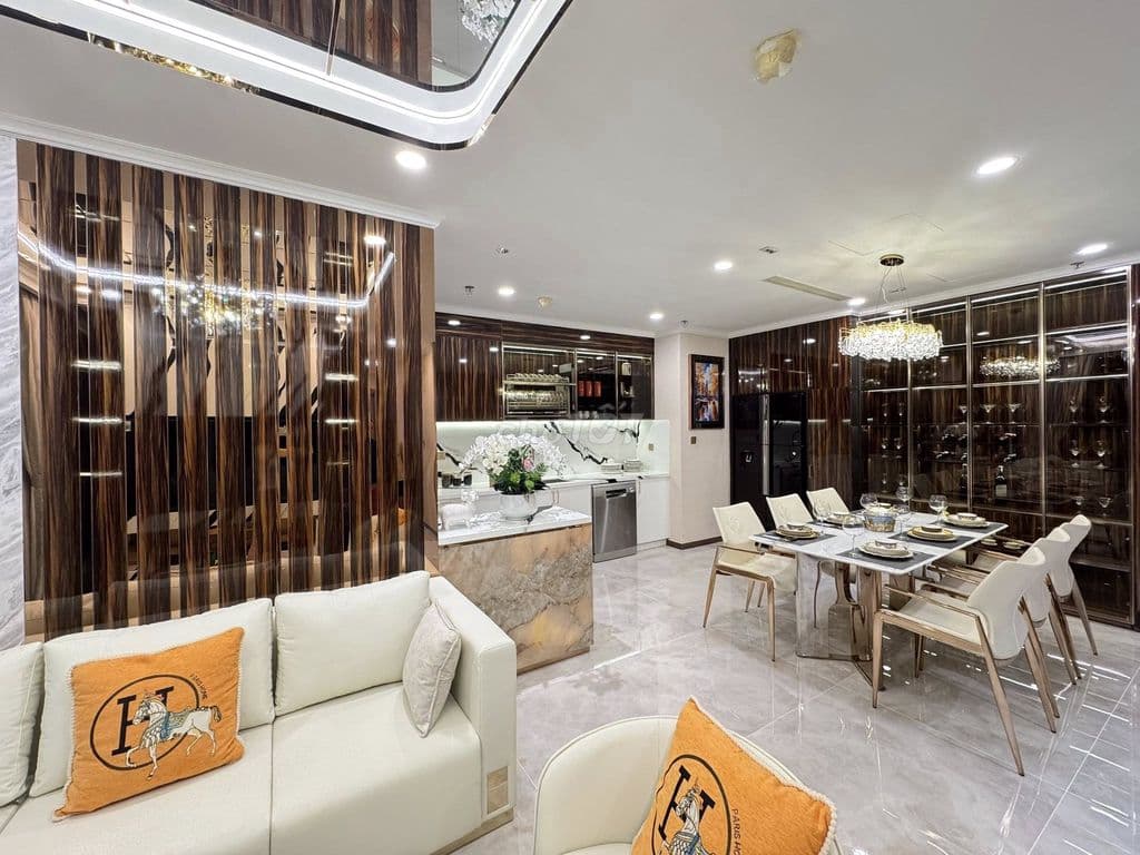 Bán căn 4PN, rộng 170m2, Có sổ, Giá 20.5 tỷ, Tại Vinhomes Central Park - Ảnh 3