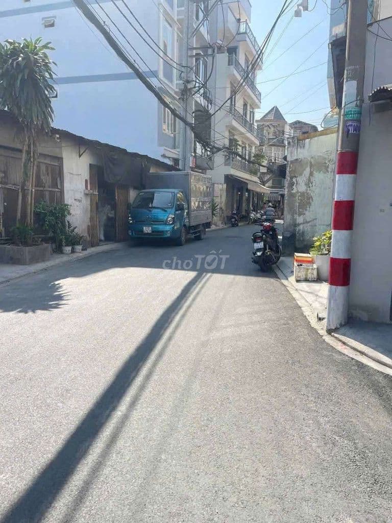 Bán lô đất giá rẽ. đường Âu cơ. có giấy phép xây dựng - Ảnh 2