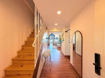 NHÀ NGUYÊN CĂN Ở VÀ KINH DOANH SẠCH CÓ THANG MÁY PENHOUSE 2 PN FULL