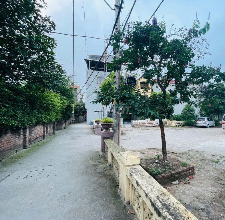 Liên mạc – bán đất mặt ngõ thông, Ô tô vào đất- giá 10,X tỷ