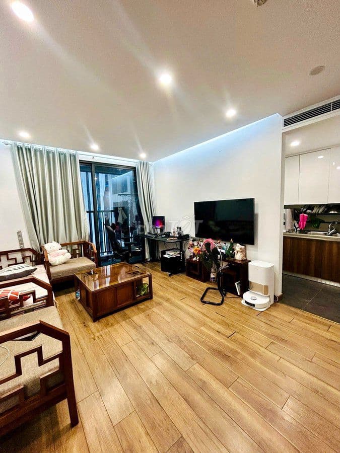 Duy nhất chung cư Cầu Giấy căn góc 100m2, 10 tỷ tầng trung