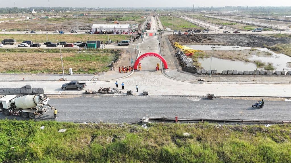 ĐẤT NỀN F0 , SỔ CÓ SẴN , DỌC 2 TUYẾN VÀNH ĐAI 3,4 , HẠ TẦNG HOÀN THIỆN