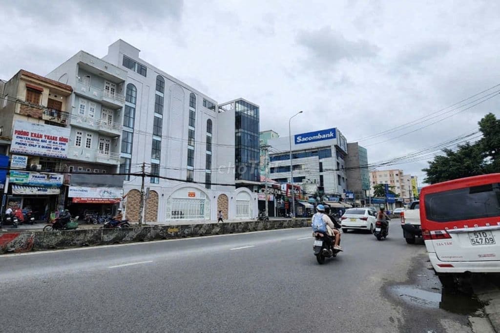 BÁN TÒA NHÀ 5 TẦNG 5x25 MẶT TIỀN HÀ HUY GIÁP–CÓ DÒNG TIỀN SẴN- 16.9 TỶ - Ảnh 2