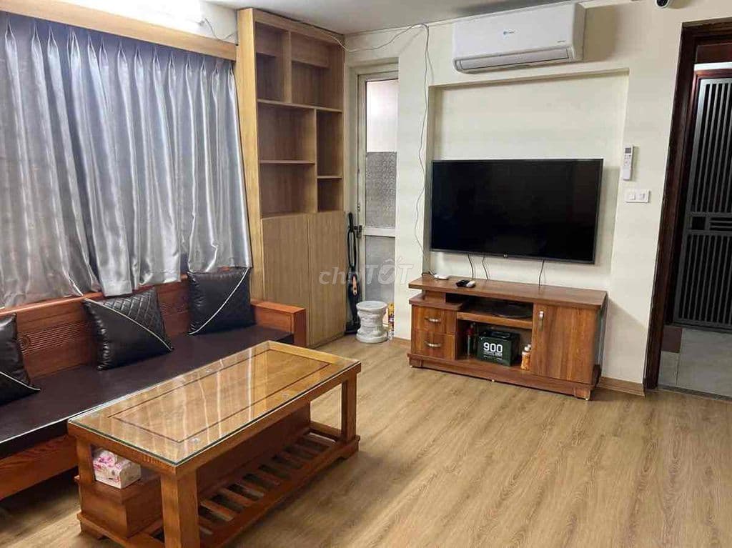 Tầm 2 tỷ có căn CCMN sổ đỏ chung Trung Văn-Thang máy-Lô góc-50m;2ngủ