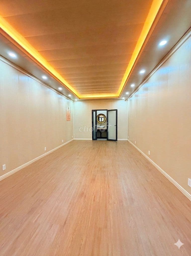 💎Nhà CMT8 NGANG KHỦNG 8x13 , CHỈ 8 TỶ, cách mặt tiền 15M 💵 - Ảnh 2