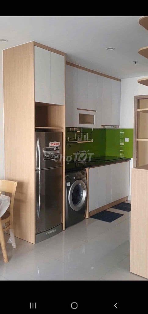 Studio Full nội thất 6tr - Nhà trống chỉ xách vali vào ở