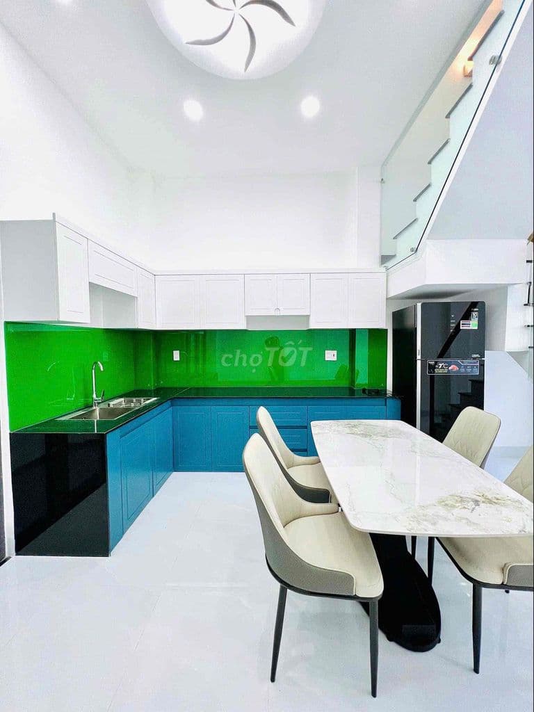 NHÀ PHỐ SÁT CẠNH VINHOMES GRAND PARK – GIÁ TRỊ THỰC – QUÀ TẶNG KHỦNG - Ảnh 2