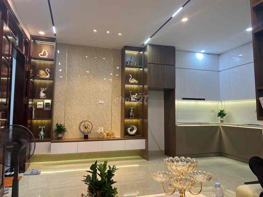 Chính chủ bán nhà Hoàng Mai 60M - OTO tránh gia chỉ 7.799 tỷ - Ảnh 2