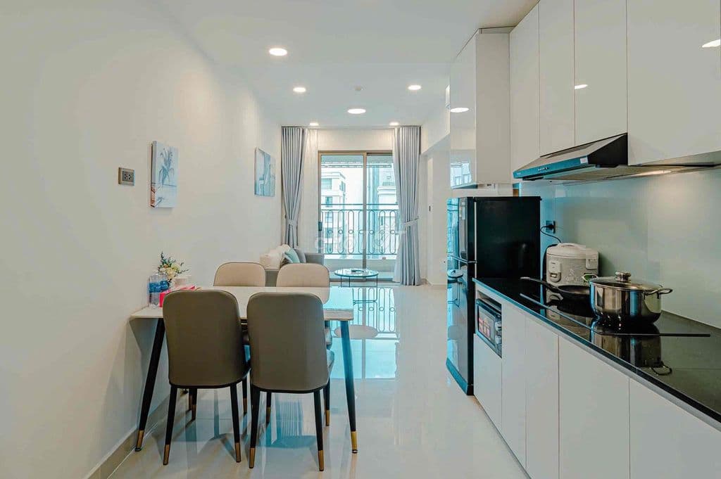 Căn hộ 2PN Saigon Royal đầy đủ nội thất - Ảnh 3