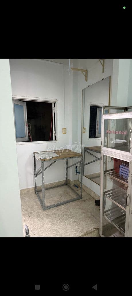 P lầu 3 máy lạnh,ban công, giáp nguyên kiệm, phan đăng lưu - Ảnh 3