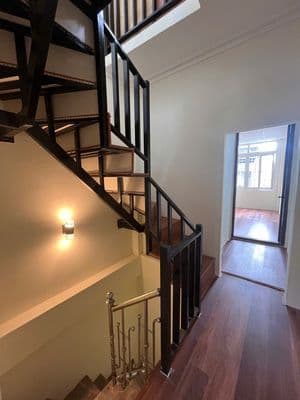Nhà đẹp, 4t, đủ nội thất , tây,ta thuê Định Công, Hoàng Mai