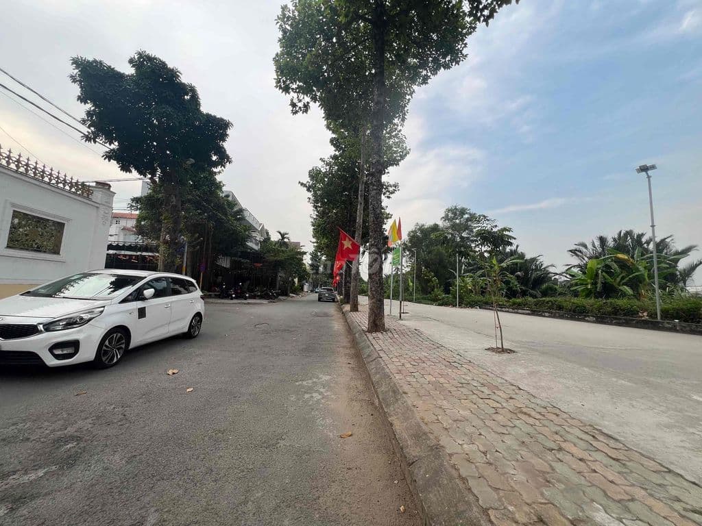 Mặt Tiền Kinh Doanh Khu Đồng Bộ Ngay Công Viên - Ảnh 2