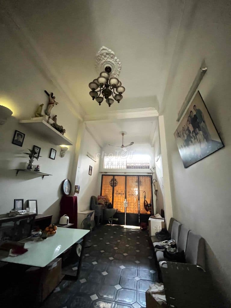 Bán Nhà Mặt Tiền - Ảnh 2