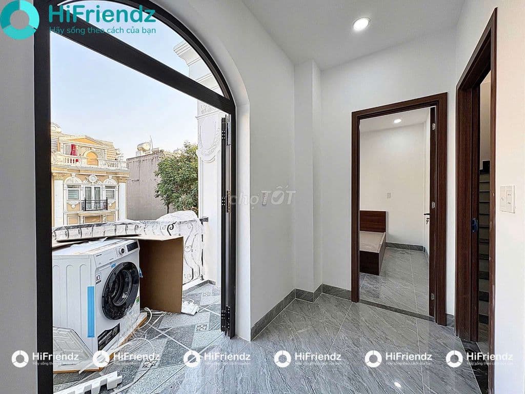 TRỐNG SẴN CĂN HỘ DẠNG 1PN, TÁCH BẾP, ĐẦY ĐỦ NỘI THẤT, 2 BAN CÔNG