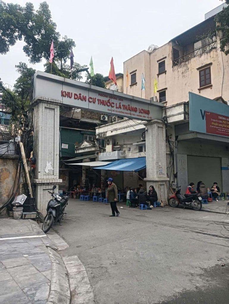 Nhượng căn nhà tập thể hiện đại Nguyễn Trãi Thuốc Lá Thăng Long