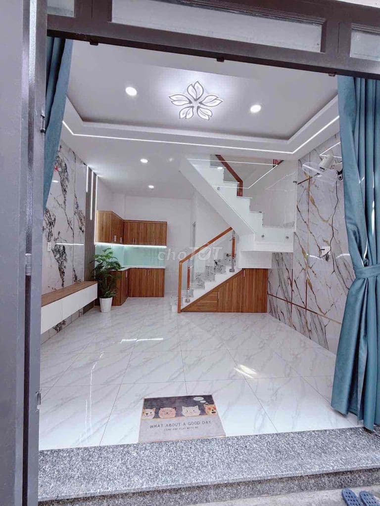 nhà thạnh xuân 22 nhà 1 lầu 2 pn 2 wc thổ cư xem sổ gốc 5 căn - Ảnh 2