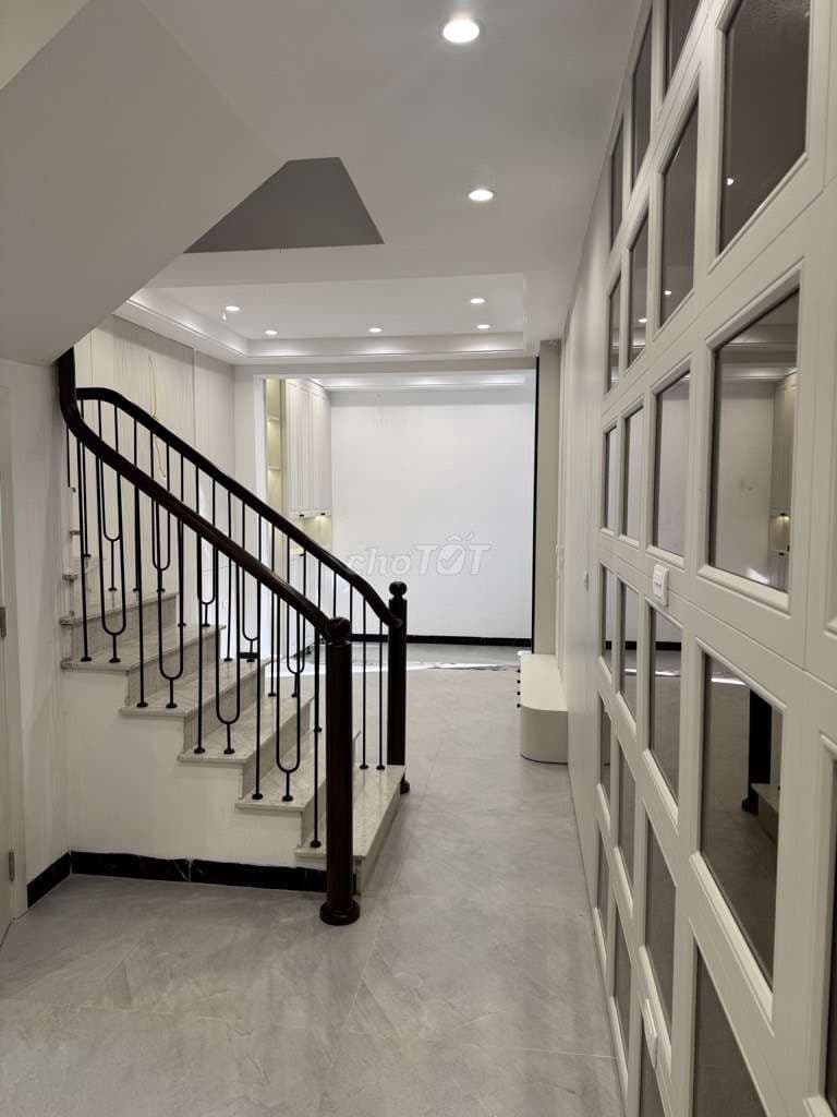 NHÀ 7 NGỦ – NGÕ BA GÁC TẬN CỬA – Ở HAY CHO THUÊ ĐỀU ĐỈNH - Ảnh 2