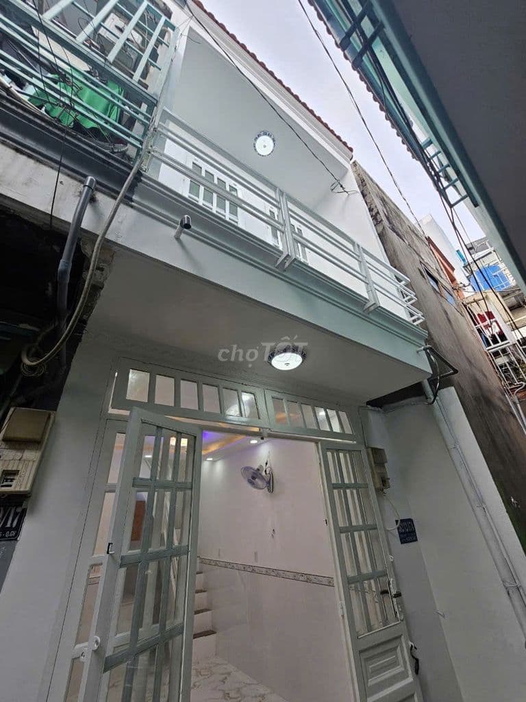 Cần bán gấp nhà giá rẻ chính chủ