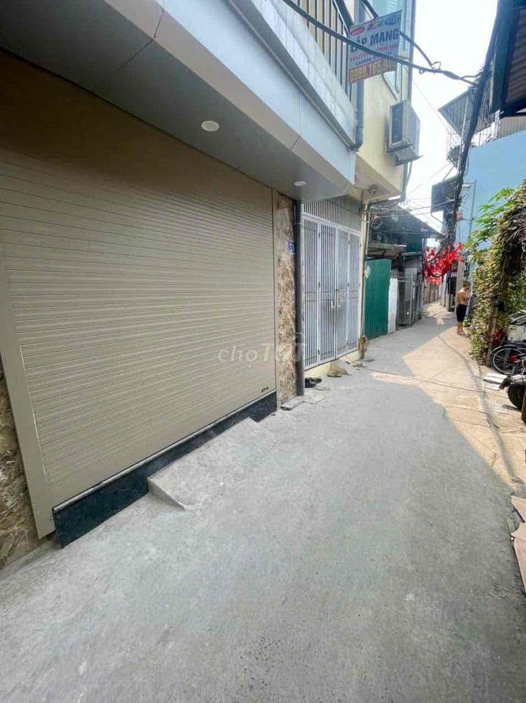 Bán nhà Định Công ( 10m ra đường ô tô).S:43m.4T.MT:3.9m. giá 3.7 tỷ