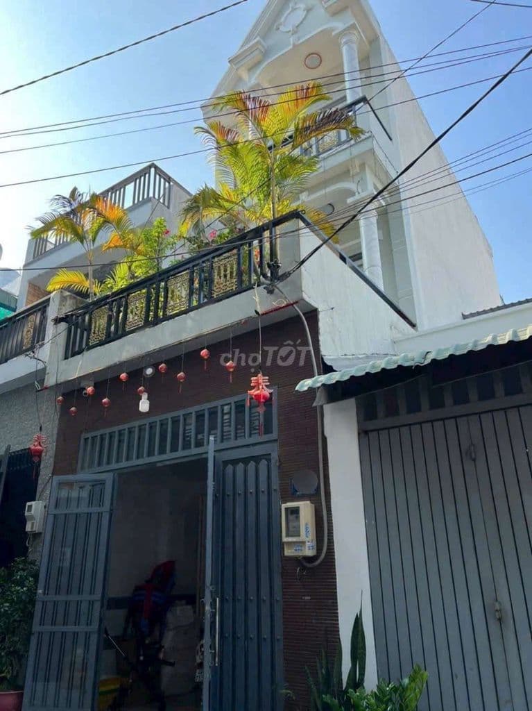 Nhà 4x15m 1/ ngắn 20m ra Mặt tiền Lâm Thị Hố, hẻm 5m xe hơi