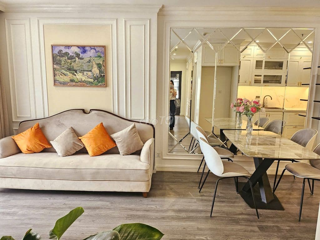 BÁN CĂN GÓC 3PN2WC, 80m2 FULL NỘI THẤT, VIEW BỂ BƠI TÒA THÁP VINUNI