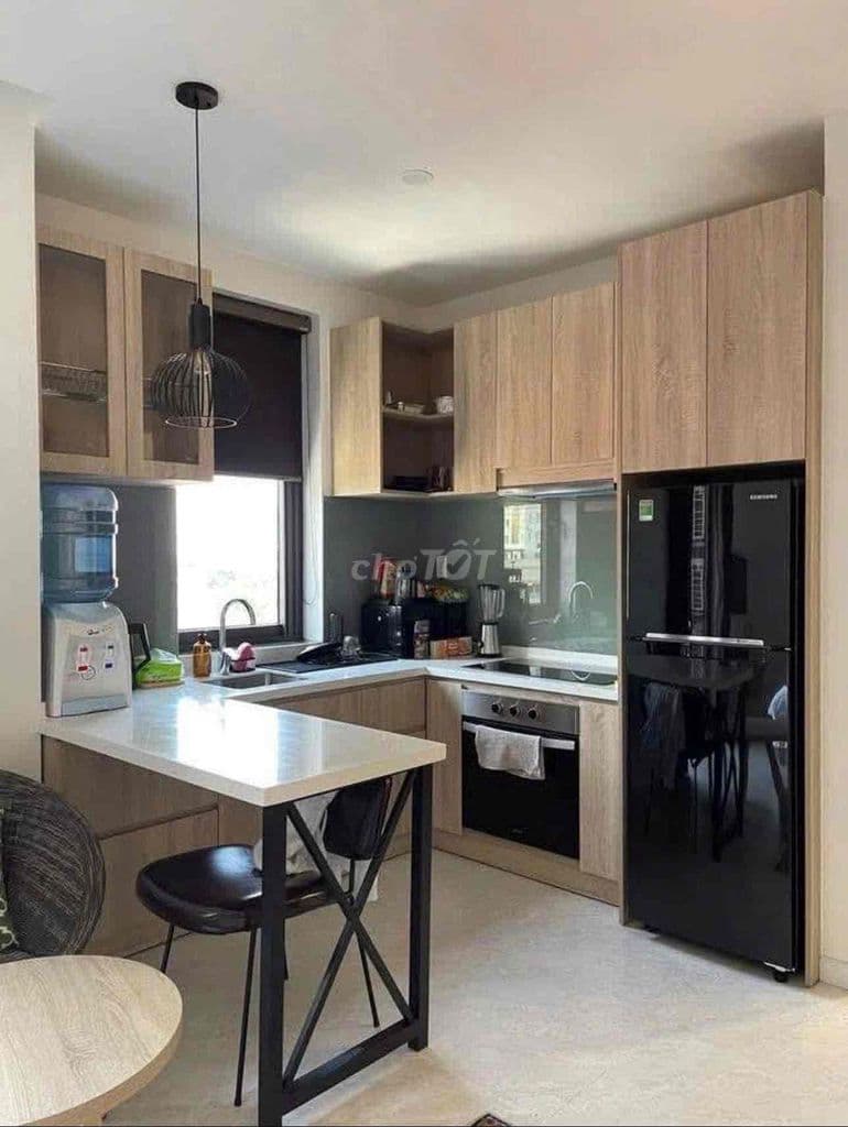 CĂN HỘ 1PN_BAN CÔNG_NGUYỄN VĂN HƯỞNG_THẢO ĐIỀN