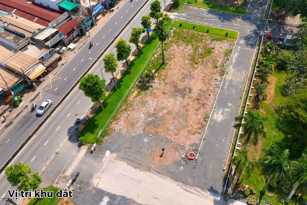 bán đất mặt tiền đường Nguyễn Hữu Trí. DT 6x18=108m full thổ cư.