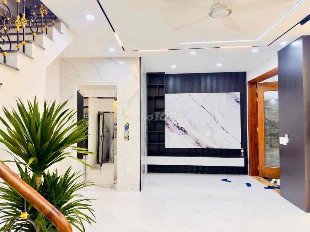 GÀ ĐẺ TRỨNG VÀNG CHDV 10PHÒNG PHỐ TRẦN KHÁT CHÂN VẬN HÀNH NGAY. - Ảnh 3