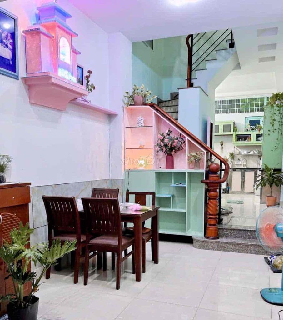 NGỘP BANK, BÁN GẤP NHÀ 100m2 QUẬN 1, GIÁ NHỈNH 6TỶ