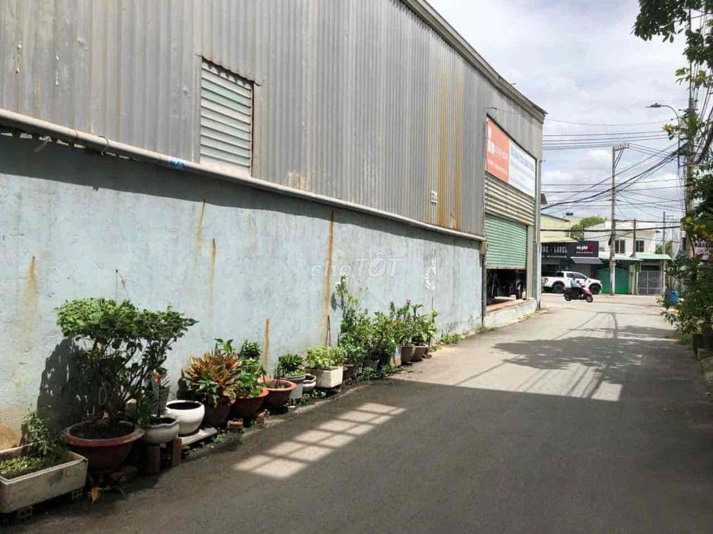 chính chủ cần bán nhà cấp 4, góc 2 mặt đường lớn thuận lợi kinh doanh - Ảnh 3