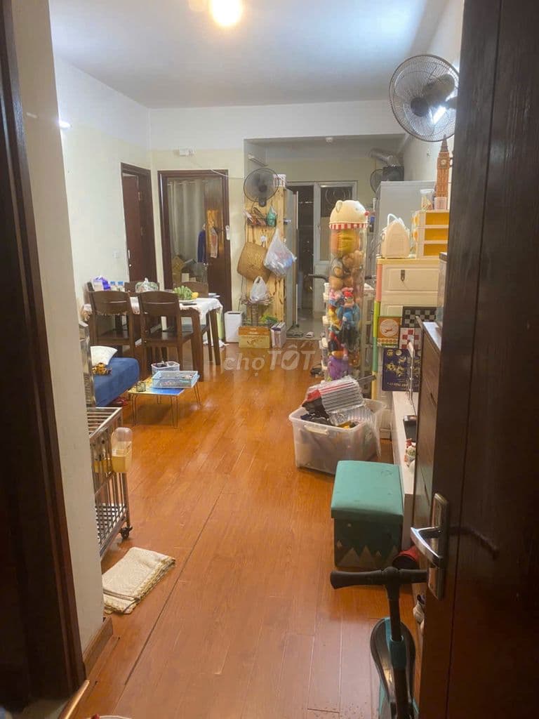 Căn hộ tầng 12a hướng ra đường phạm văn đồng, có sổ, có lốt đỗ ô tô