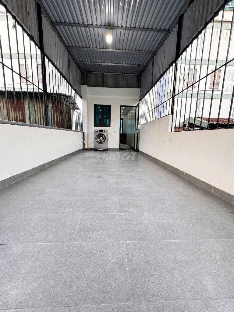 SIÊU PHẨM TRUNG TÂM ĐỐNG ĐA - NHÀ ĐẸP LONG LANH - XÁCH VALI VỀ Ở NGAY - Ảnh 2