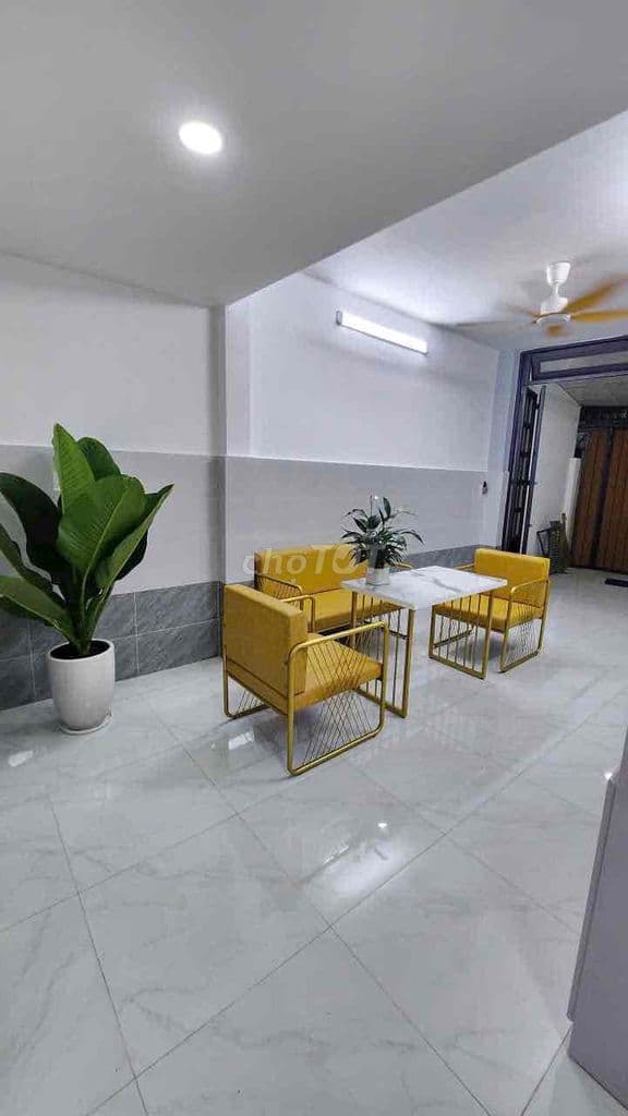 Nhà sổ hồng riêng , nở hậu tài lộc 5M. gồm 3 phòng ngủ 1 lầu. - Ảnh 2