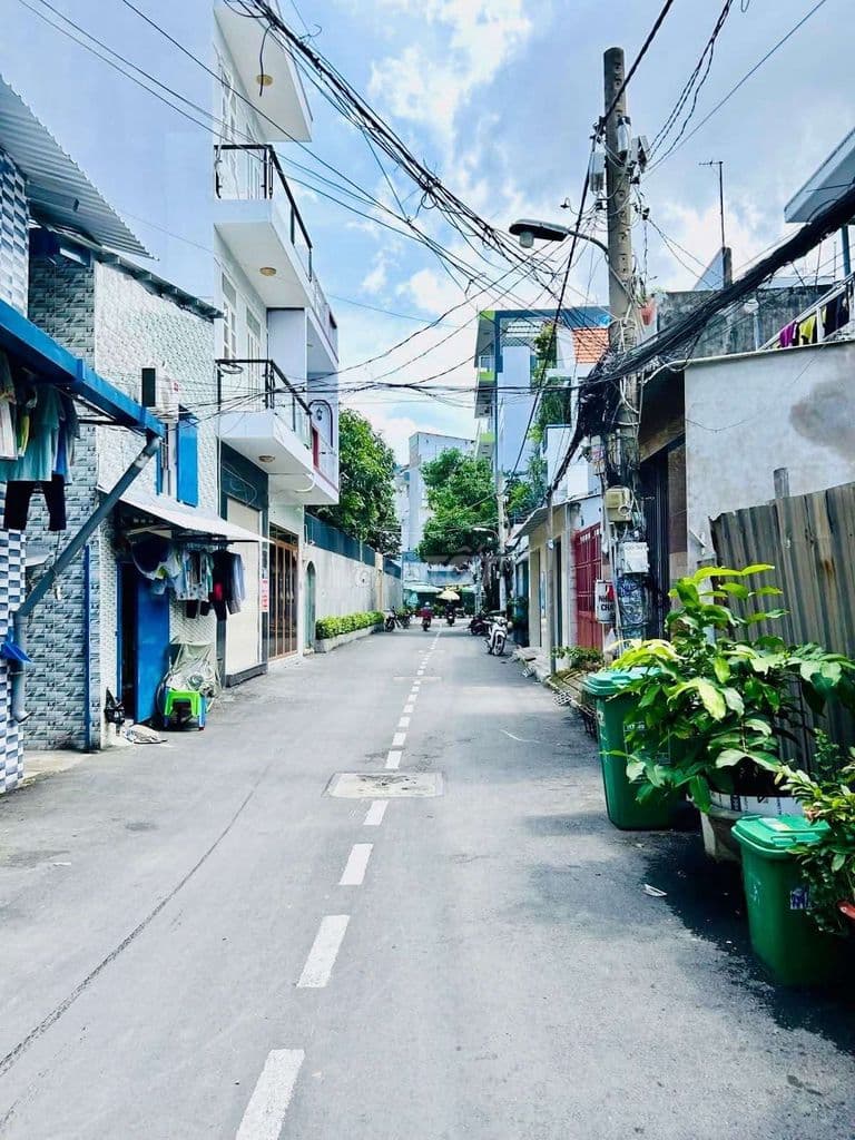 ❌ CHỦ GẤP BÁN NHÀ (5❌20) HIẾM NGAY AEON Mall TÊN LỬA– Đường 7m – 4PN - Ảnh 2