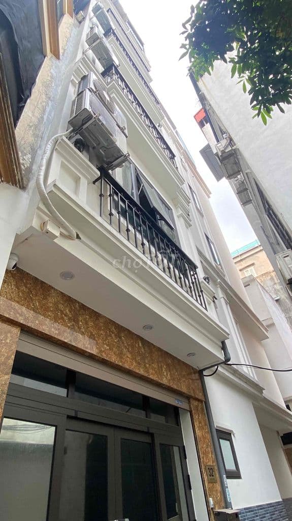 Bán nhà 5 tầng mới xây phố Đào Tấn quận Ba Đình